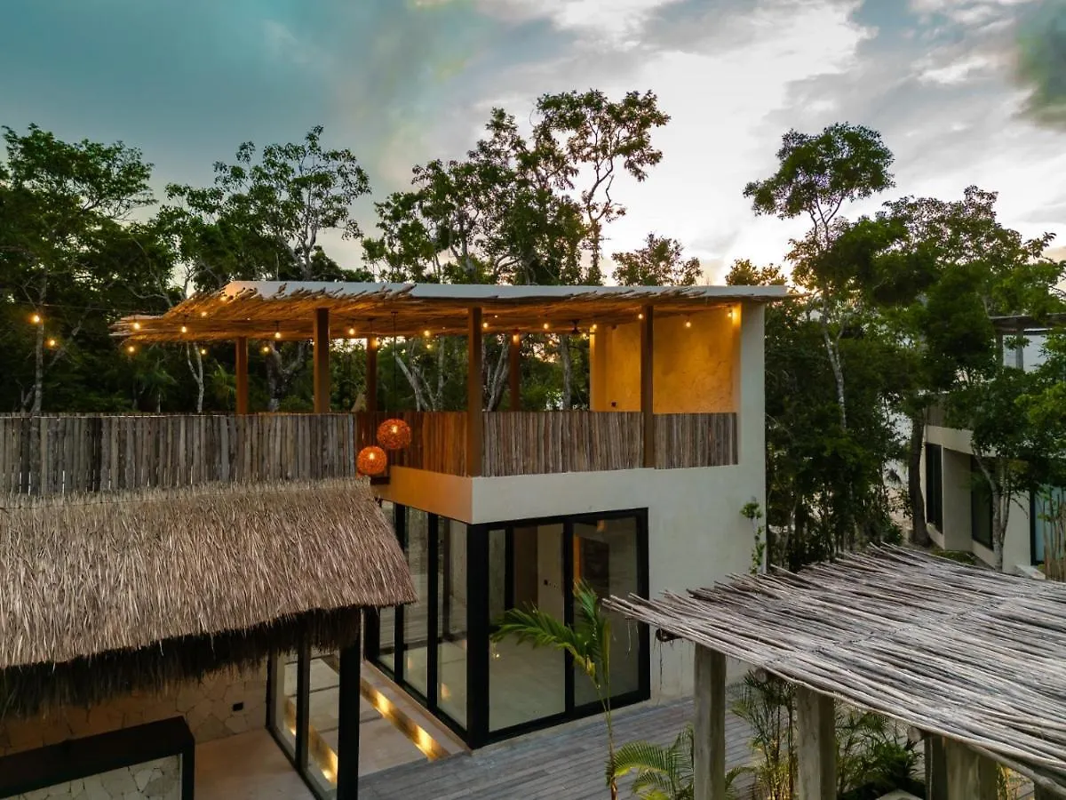 Villa Xuncari En El Corazon De La Selva Tulum 0*,
